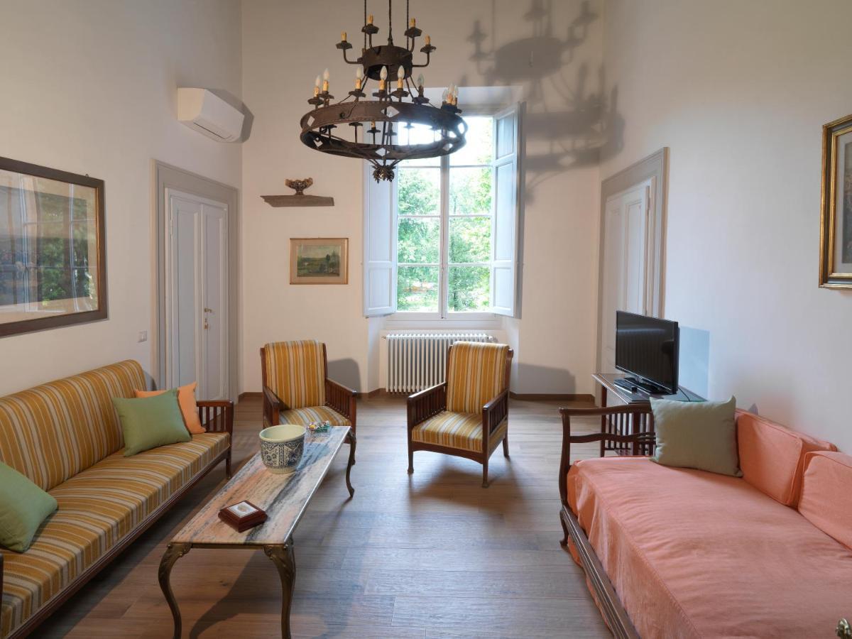 Giardino D'Azeglio Locazione Turistica Appartement Florence Buitenkant foto