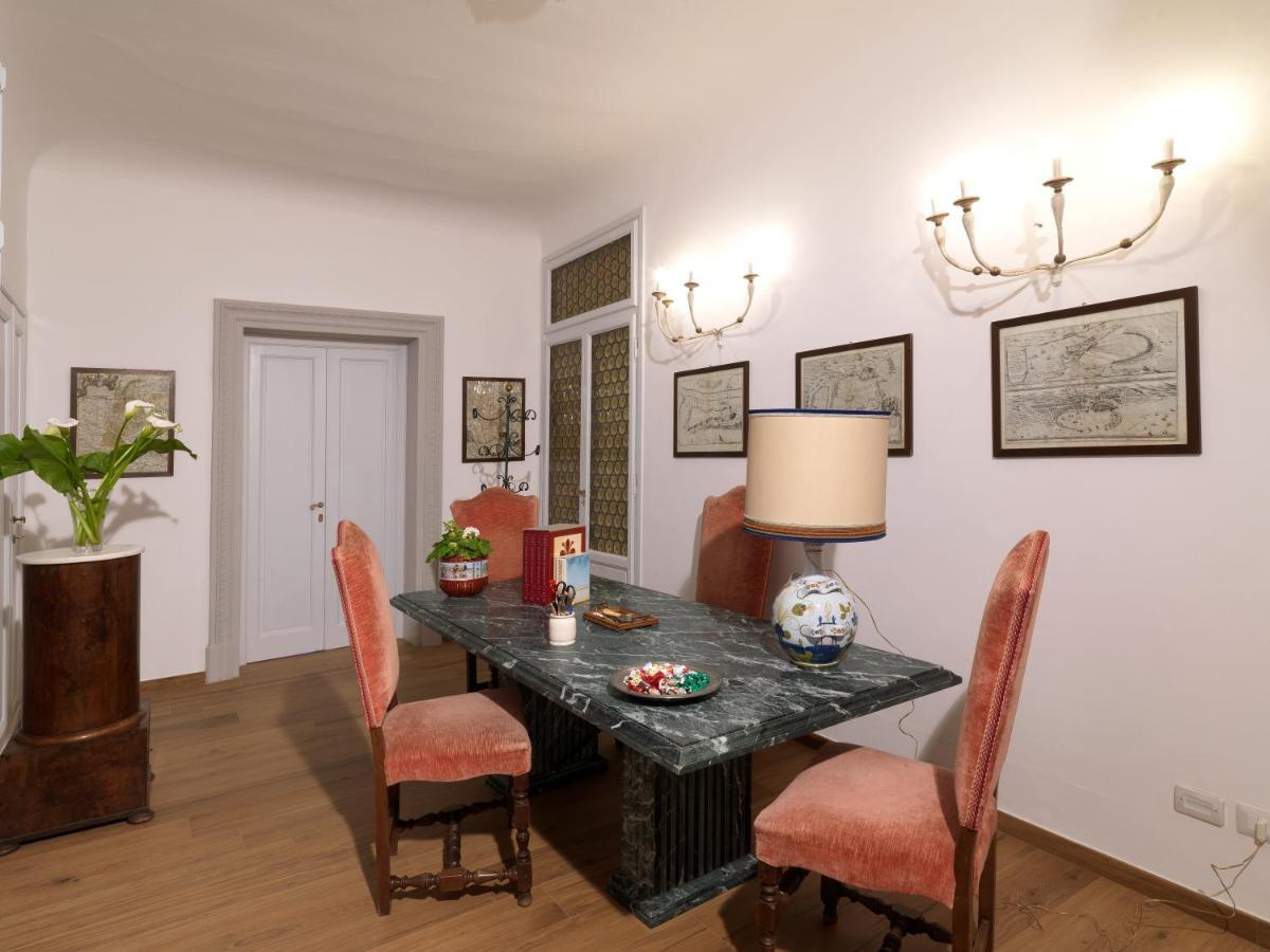 Giardino D'Azeglio Locazione Turistica Appartement Florence Buitenkant foto