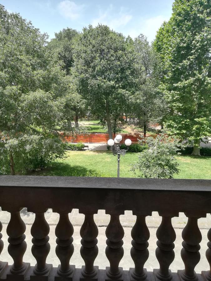 Giardino D'Azeglio Locazione Turistica Appartement Florence Buitenkant foto