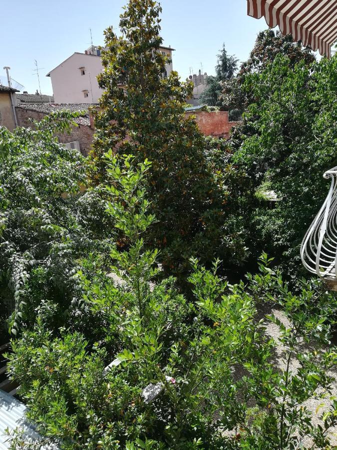 Giardino D'Azeglio Locazione Turistica Appartement Florence Buitenkant foto